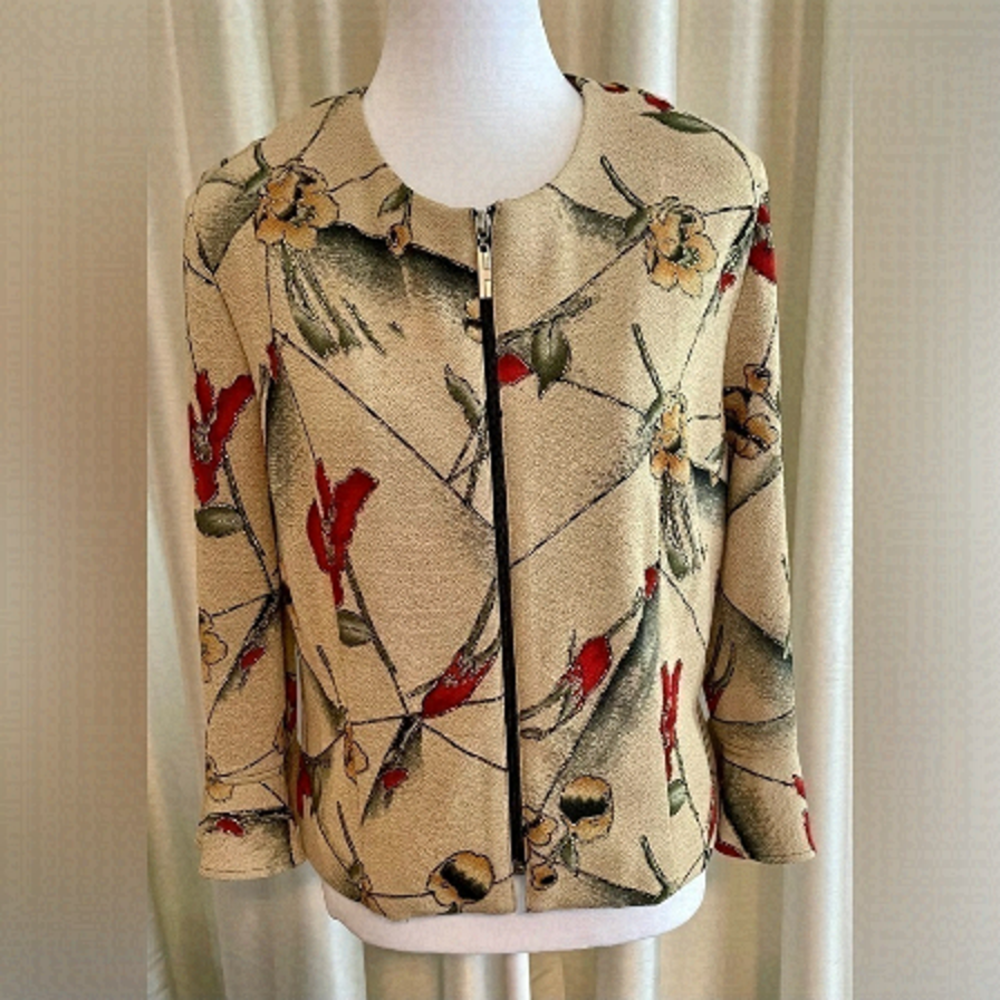 Gilani Zip-Front Jacket – Elegant & Versatile